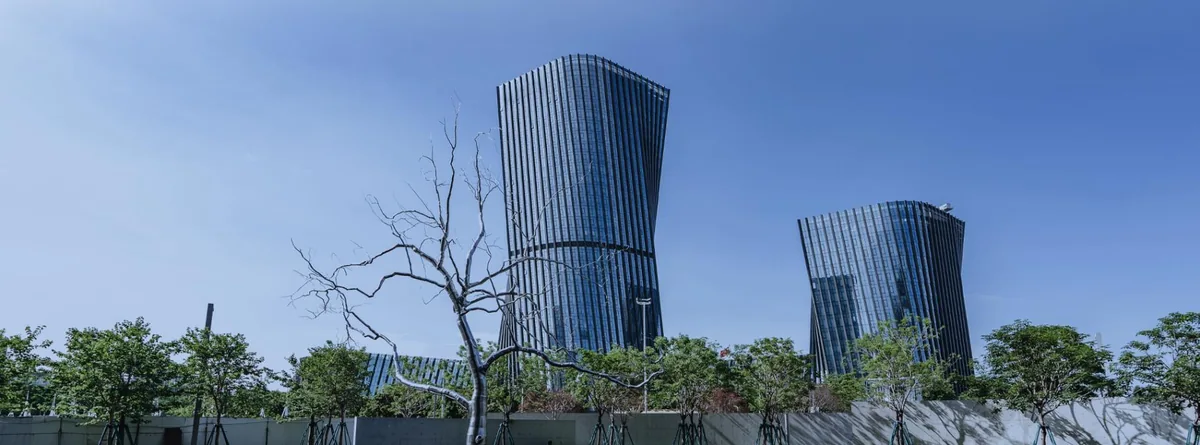 原始课程Word中的美的总部建筑照片